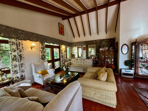Acogedora Casa En Lonco Oriente