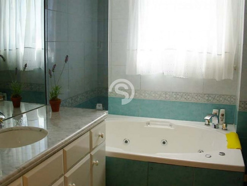 Apartamento En Brava, 3 Dormitorios *- Ref: 2701