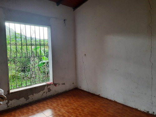 Imagen 12 de 16 de Casa En Venta En Urb. Los Bagres, San Juan De Los Morros. 23-19960