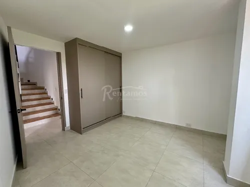 Casa En Arriendo En El Poblado. Cod A776077