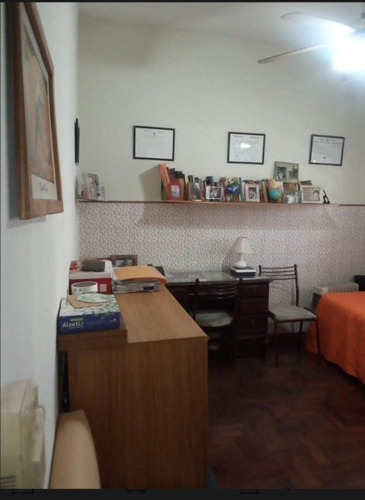 Muy Buena Casa 3 Amb. 2 Baños Gje + Dto. 2 Amb.