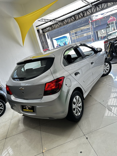 Chevrolet Onix 1.0 MPFI JOY 8V FLEX 4P MANUAL