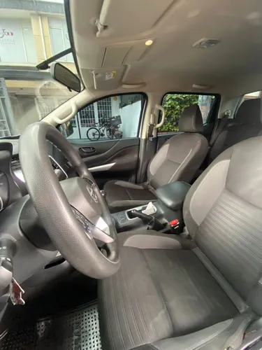 Nissan Frontier 2.5 Cd S 4X2