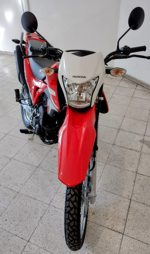 Imagen 5 de 15 de Honda Xr190l M. 2023