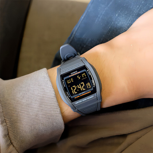 Reloj digital de caucho gris Casio W-201-1bvdf para hombre