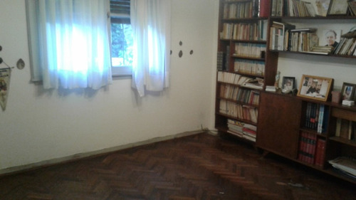 Imagen 9 de 14 de Chalet En Venta En Castelar Norte