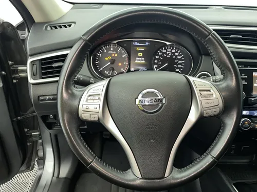 Nissan X-Trail T32 ADVANCE AT 2.5 4X2