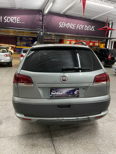 Imagem 8 de 15 de Fiat Palio Weekend Attrac