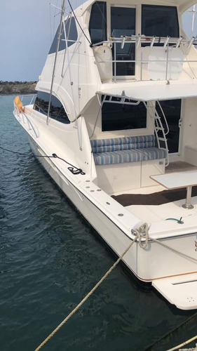 Riviera 58 Honey
