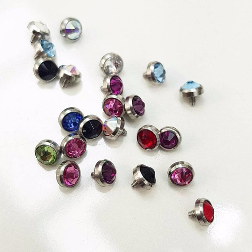 Imagen 3 de 3 de Piercing Microdermal Repuesto 4mm Piercing Argentina ®