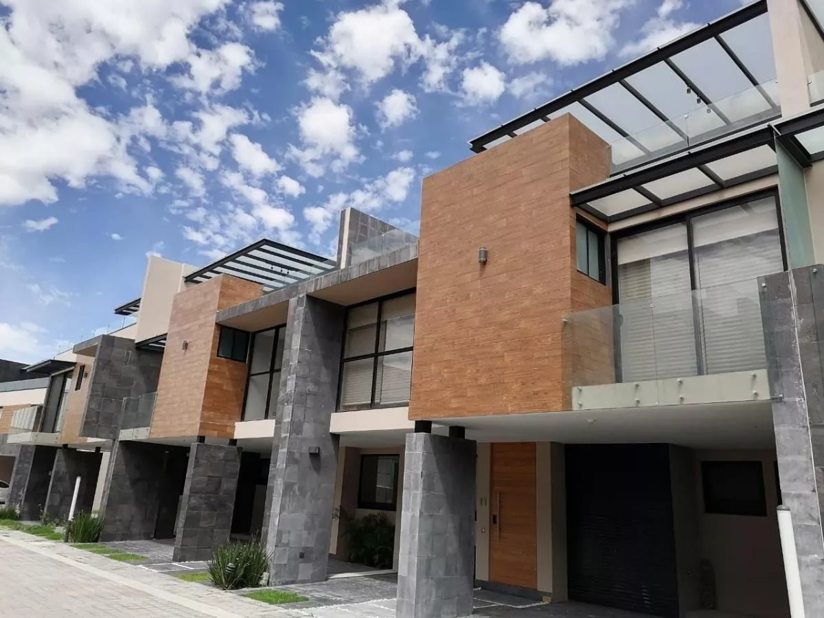 Venta Casa Residencial En Puebla