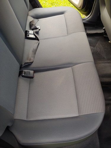 Volkswagen Voyage 1.6 Comfortline Plus I-motion Ab+ll 2012