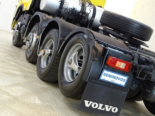 Imagem 13 de 14 de Volvo Fh 460 8x2 Automático Fh-460 8x2 2p (diesel)(e5) 2015