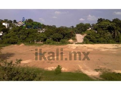 Imagen 4 de 14 de Venta Terreno 2.5 Hectáreas Colonia Ochoa Tuxpan Veracruz, Se Encuentra Ubicado Al Final De La Calle Fernando Gómez Palacios, Son 25000 M², El Tipo De Terreno Es Moderado, La Zona Cuenta Con Todos Lo