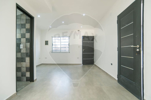 Casa En Venta En Arana