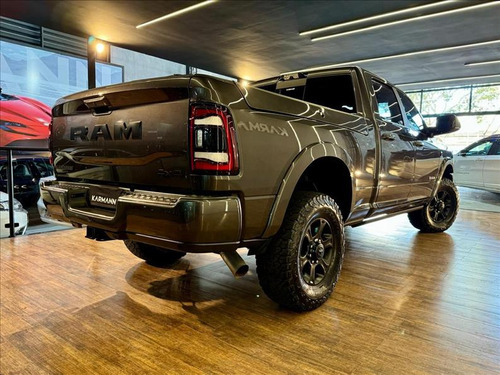 RAM 2500 6.7 i6 Turbo Night Edition cd 4x4