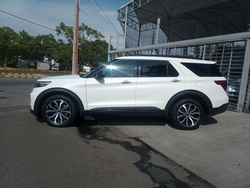 Imagen 2 de 15 de Ford Explorer St