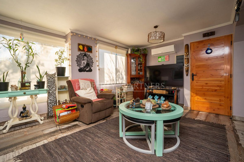 Acogedora Casa En Sector Residencial De Ciudad Del...