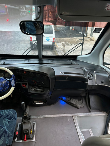 Minibus Iveco Daily 70c16hd Carroseria Armar