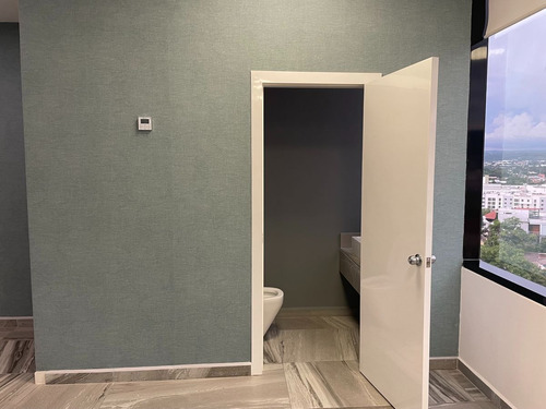 Imagen 7 de 27 de Oficinas Corporativas Nuevas Y Modernas