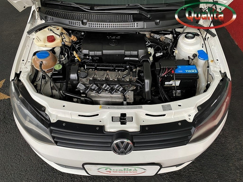 Imagem 13 de 15 de Voyage Trendline 1.0 Flex. Completo. Lindo Carro.