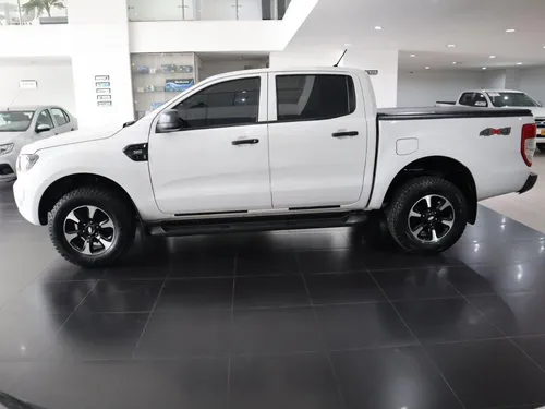 Ford Ranger Lx Mecanico Diesel 3.2 4x4 2023