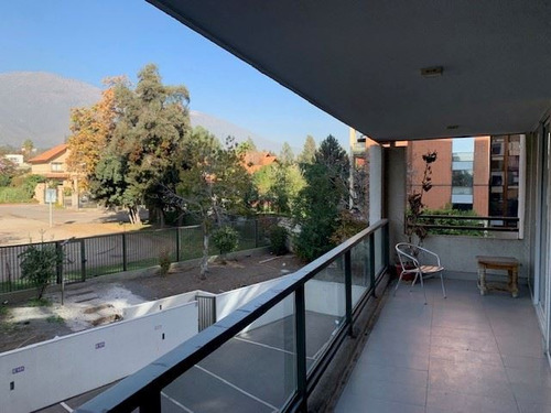 Departamento En Venta De 3 Dorm. Consistorial En Peñalolén