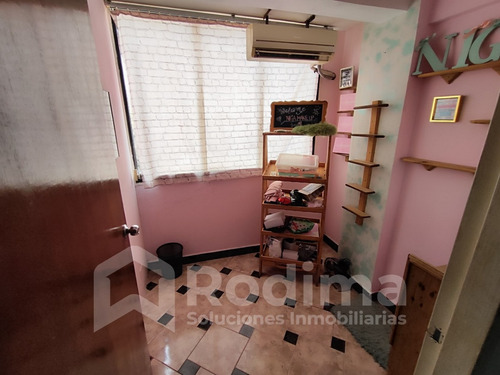 Oficina En Alquiler - Piso 5, Torre Capitolio, Calicanto, Maracay