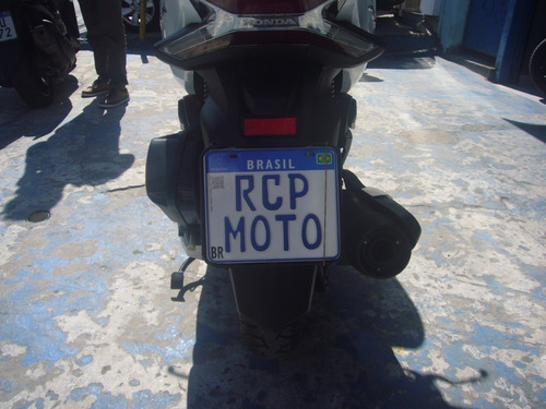 Imagem 8 de 17 de Honda Pcx 150 Dlx Branca Abs Smartkey 2021 Troca Financia