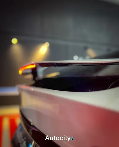 Tesla Model X 2023