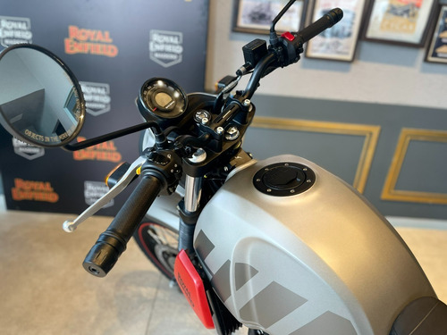 Imagen 12 de 25 de Royal Enfield Himalayan Scram 411