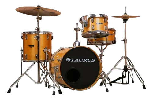 Batería Maple Taurus Mfp410/6 Natural 4 Cuerpos Con Pedal