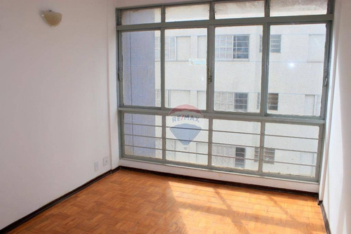 Imagem 3 de 20 de Apartamento Reformado 2 Dormitórios Sem Vaga,centro Ribeirão Preto - Ap0766