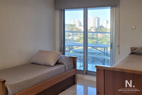 Se Vende Apartamento De 2 Dormitorios, Equipado. Edificio Nuevo Con Amenities. Miami Boulevard Ii