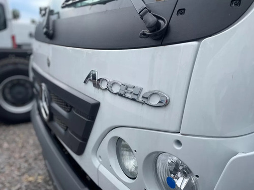 Mercedes Benz Accelo 815 Y Accelo 1016 Automatizado