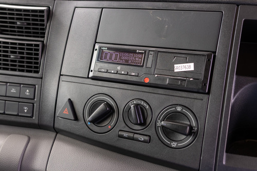 Vw 18.210 Robust 4x2 Zero Km No Chassi E Ar Condicionado