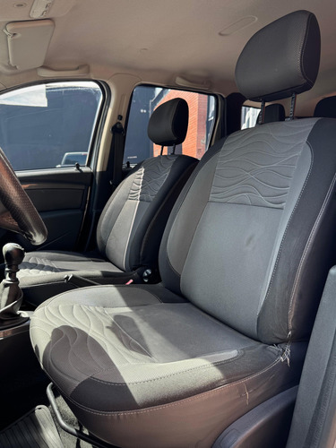 Renault Duster 2.0 4x2 Luxe Nav 138cv