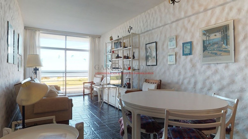 Imagen 3 de 13 de Apartamento De 2 Dormitorios Frente Al Mar.