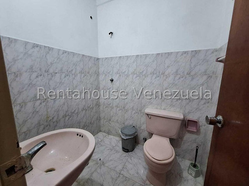 Estefani Salon Vende Casa Con Amplio Terreno Cabudare-lara-25-6094