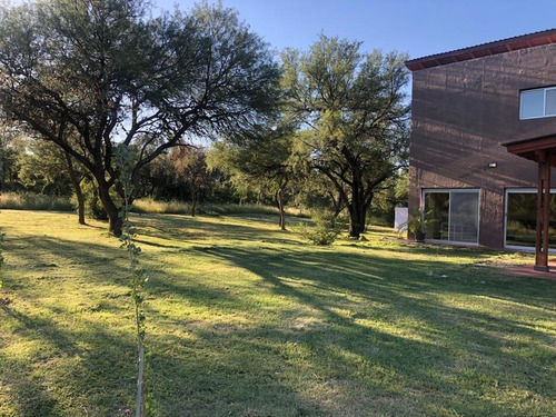Imagen 29 de 30 de Moderna Casa De Diseño - Los Molles - Merlo San Luis