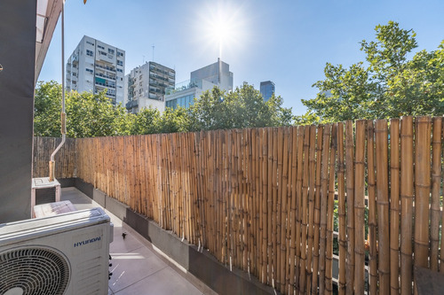 Semipiso 3 Ambientes Al Frente Con Gran Balcón, Terraza Y Pileta