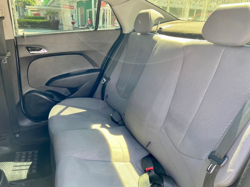 Imagem 11 de 12 de Hyundai Hb20s 1.6 Comfort Style Aut.