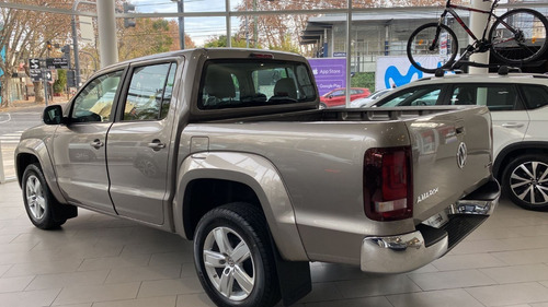 Imagen 10 de 16 de Volkswagen Amarok Highline 4x2 Manual 2.0l Tdi 180 Cv Cm