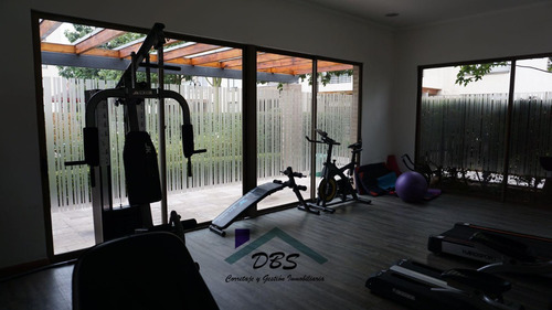 Dbs Propiedades Vende Hermoso Dpto Con Patio 3d/2b Uf 6.800