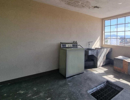 Imagen 2 de 14 de Casa En Venta Y Renta Zona 1