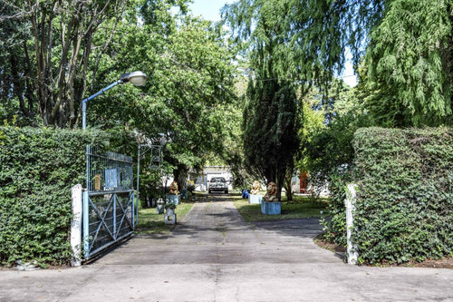 Venta Casa Quinta + Lote Barrio San Juan Pereyra Iraola