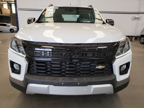 Imagen 16 de 25 de Chevrolet S10 2022 2.8 High Country Cd Tdci 200cv Automática