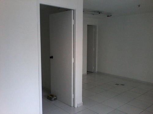 Imagem 3 de 12 de Conjunto À Venda, 44 M² Por R$ 422.085,00 - Moema - São Paulo/sp - Cj2170