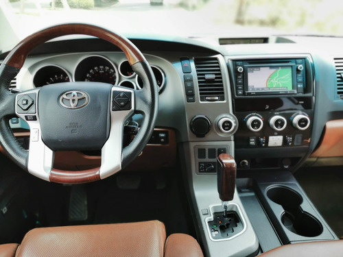 Imagen 9 de 15 de Toyota Sequoia 2017 Platinum