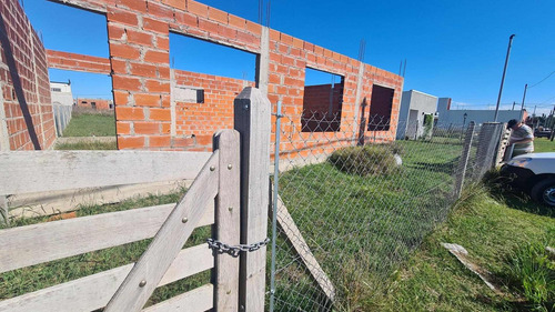 Imagen 6 de 9 de Dos Terrenos De 10x40 Cada Uno Y Construcción